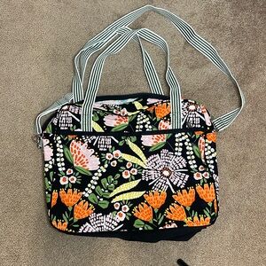Thirty-one travel tote NWOT